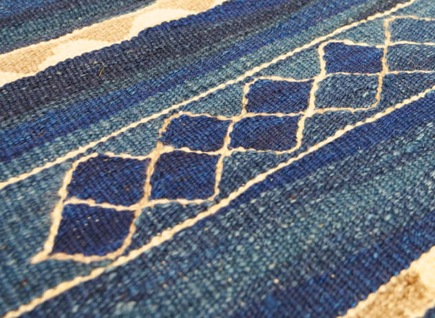 アブラッシュの見えるROGOBA Kilimの写真